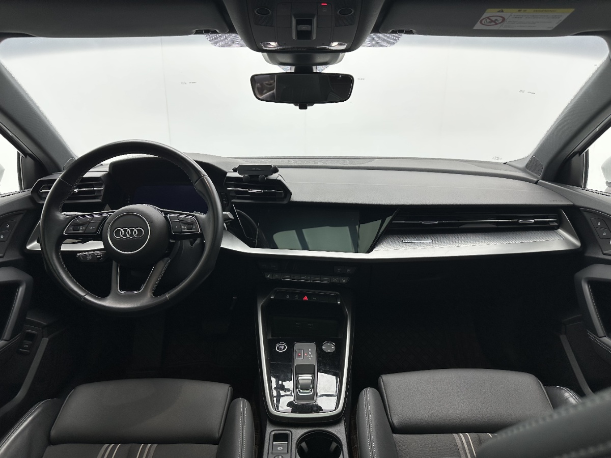 Audi A3 2023 #7 Audi A3 2023 صورة سيارة #7