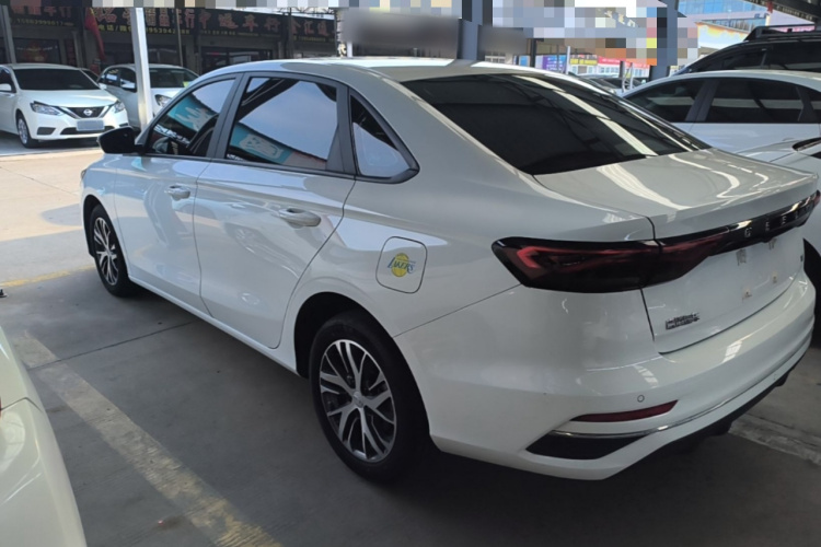 GEELY Emgrand 2025 car image #7