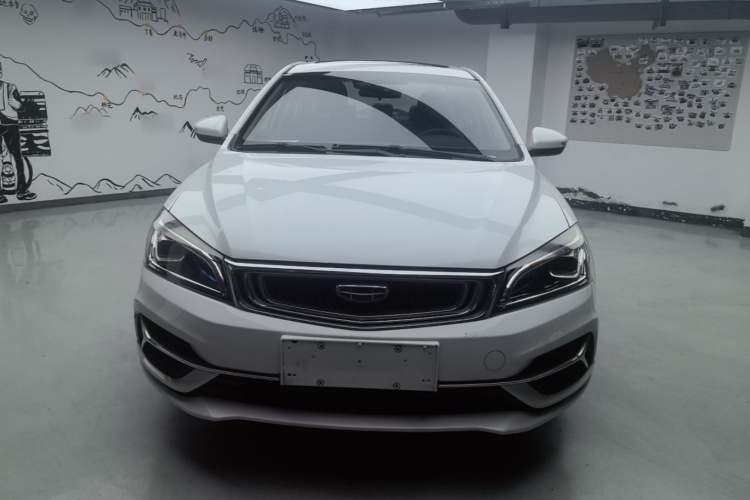 GEELY Emgrand 2019 #3 GEELY Emgrand 2019 car image #3
