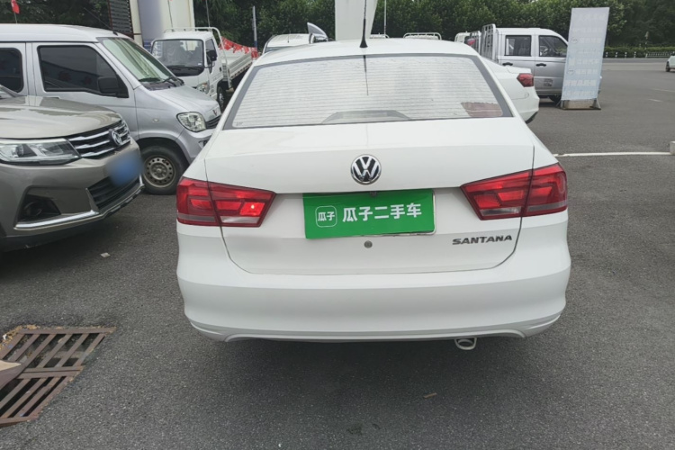 Volkswagen Santana 2016 car image #6