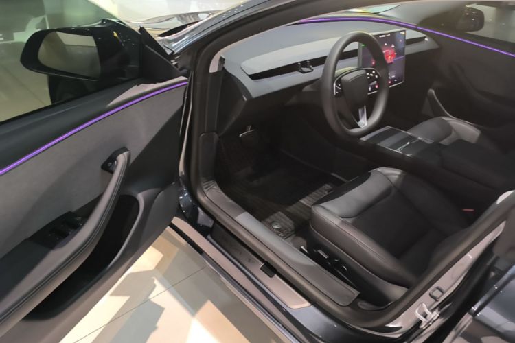Tesla Model 3 2025 #16 Tesla Model 3 2025 car image #16