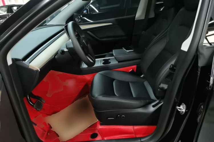 Tesla Model Y 2023 #19 Tesla Model Y 2023 car image #19