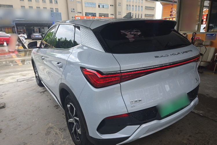 BYD Yuan Plus 2024 #5 BYD Yuan Plus 2024 car image #5