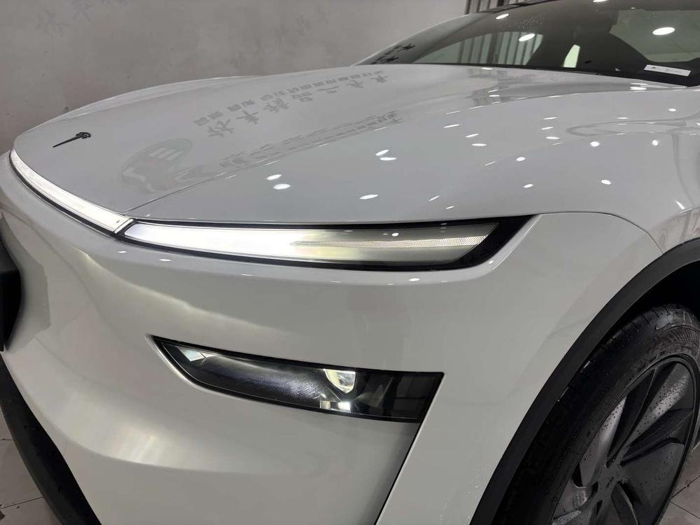 Tesla Model Y 2026 #9 Tesla Model Y 2026 immagine di auto #9