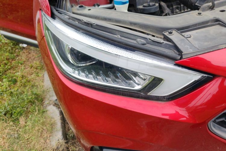 MG ZS 2020 #8 MG ZS 2020 car image #8
