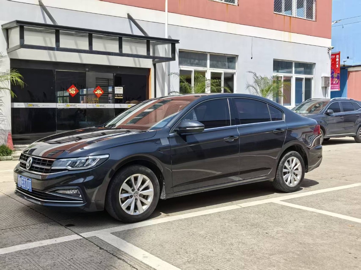 Volkswagen Bora 2019 car image #2