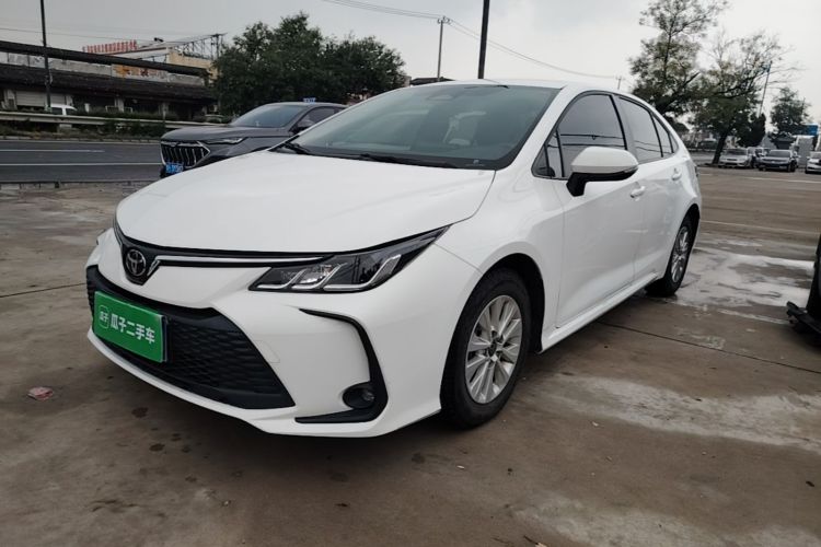 Toyota Corolla 2023 #2 Toyota Corolla 2023 immagine di auto #2