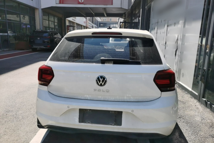 Volkswagen Polo 2022 car image #6