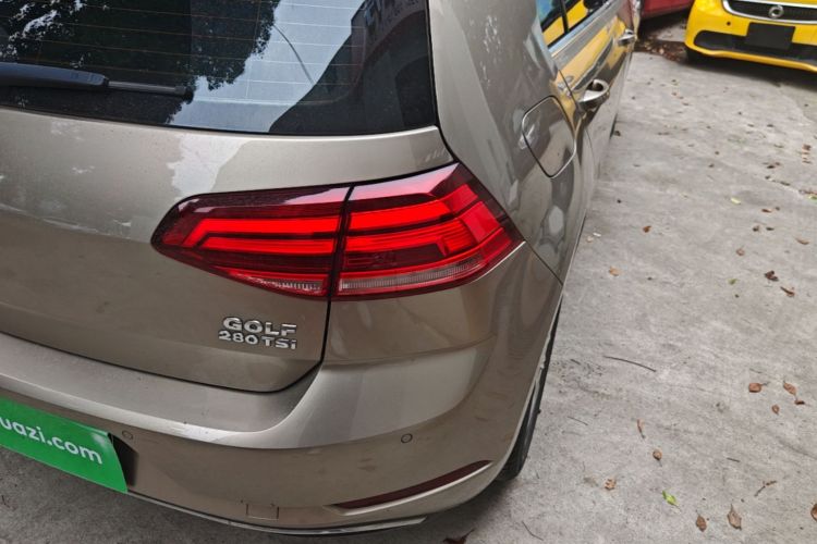 Volkswagen Golf 2019 #8 Volkswagen Golf 2019 car image #8