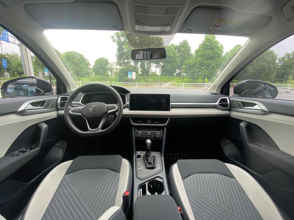 Volkswagen Tharu 2023 car image #7