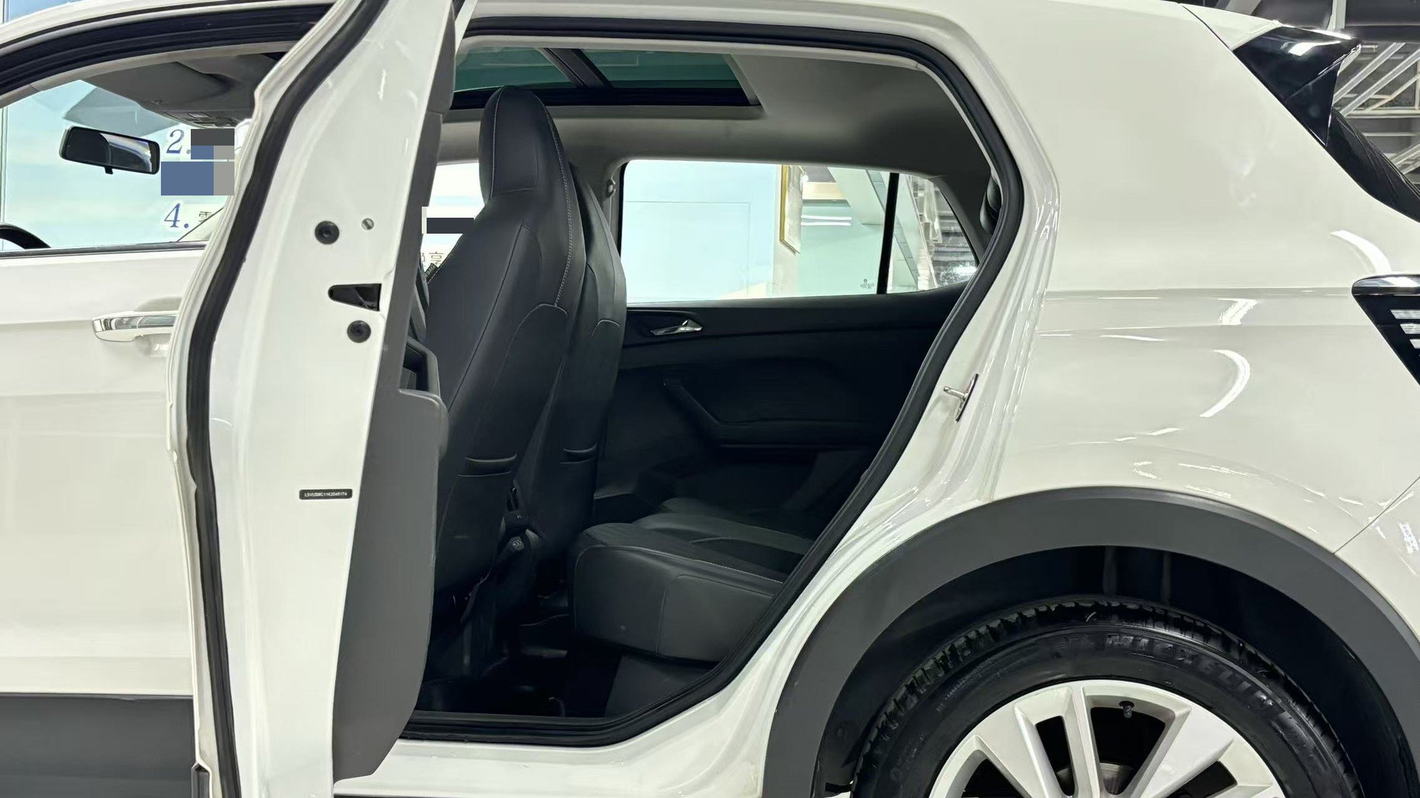Volkswagen T-Cross 2019 car image #6