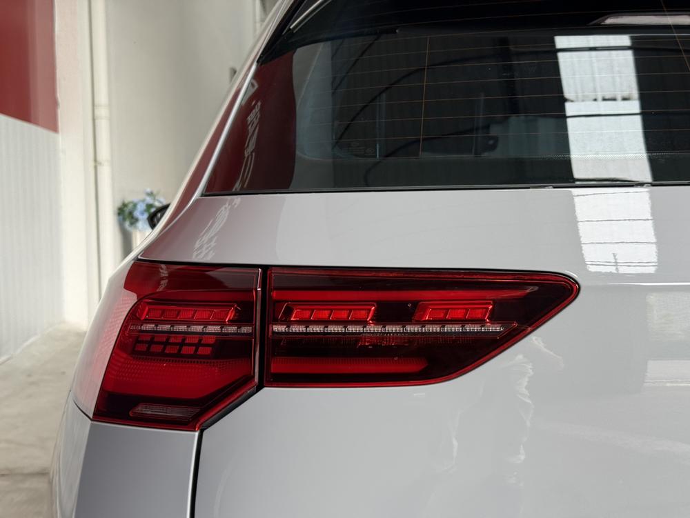 Volkswagen Golf 2024 car image #8