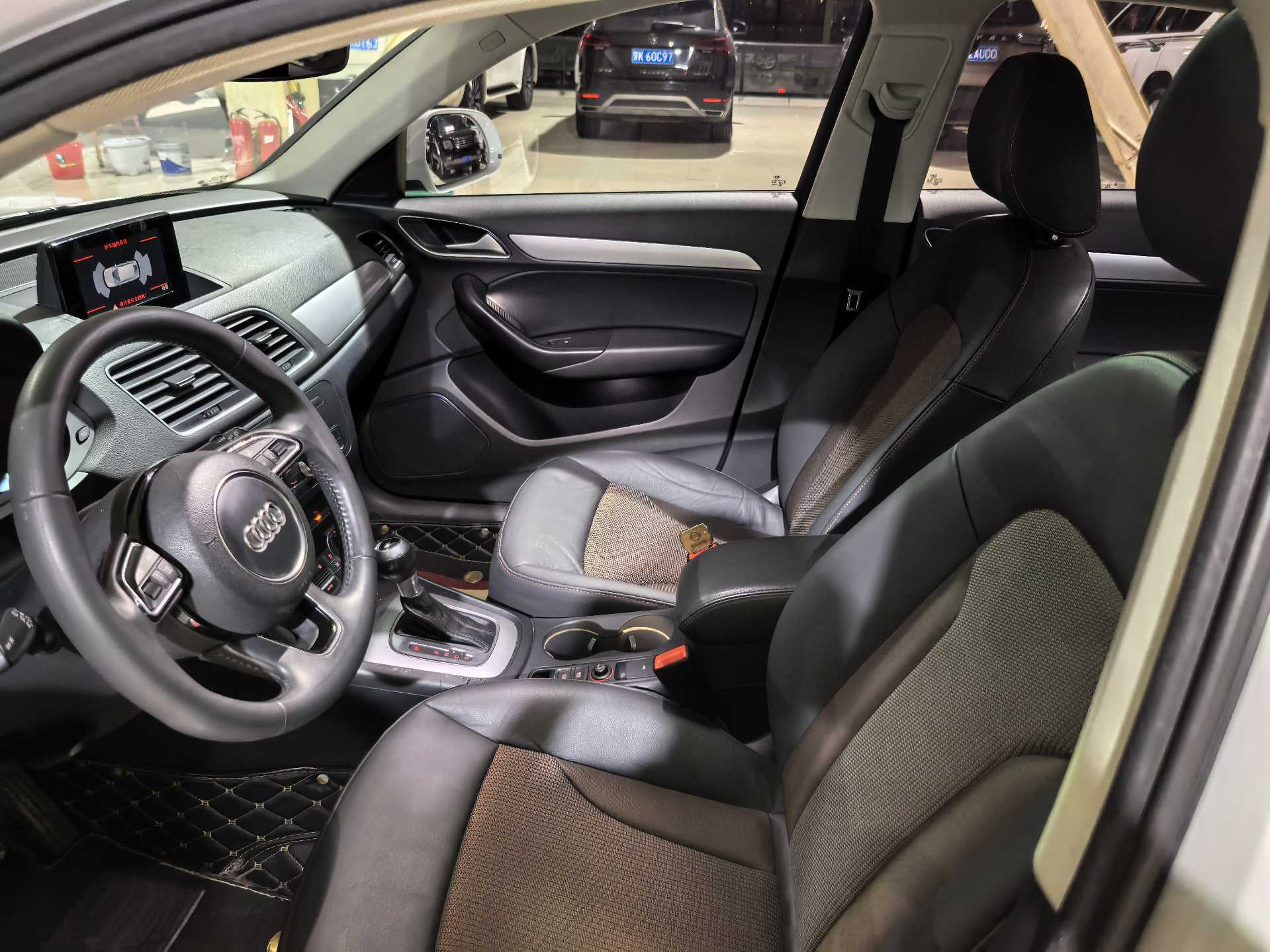Audi Q3 2018 #7 Audi Q3 2018 صورة سيارة #7