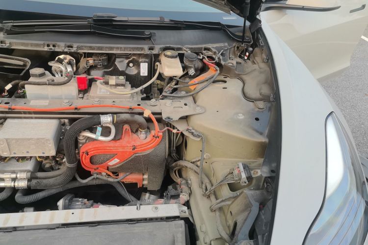 Tesla Model 3 2023 car image #29