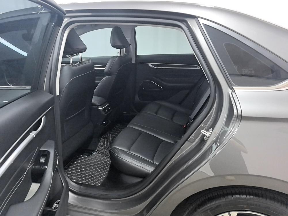 GEELY Emgrand 2023 car image #18