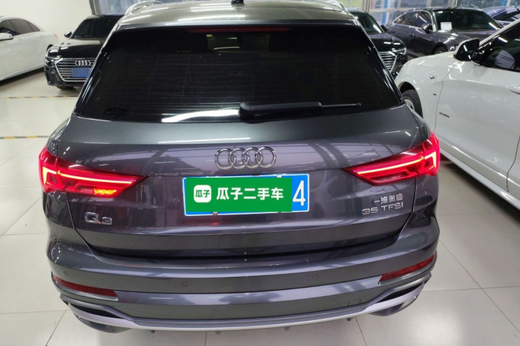 Audi Q3 2019 #6 Audi Q3 2019 car image #6