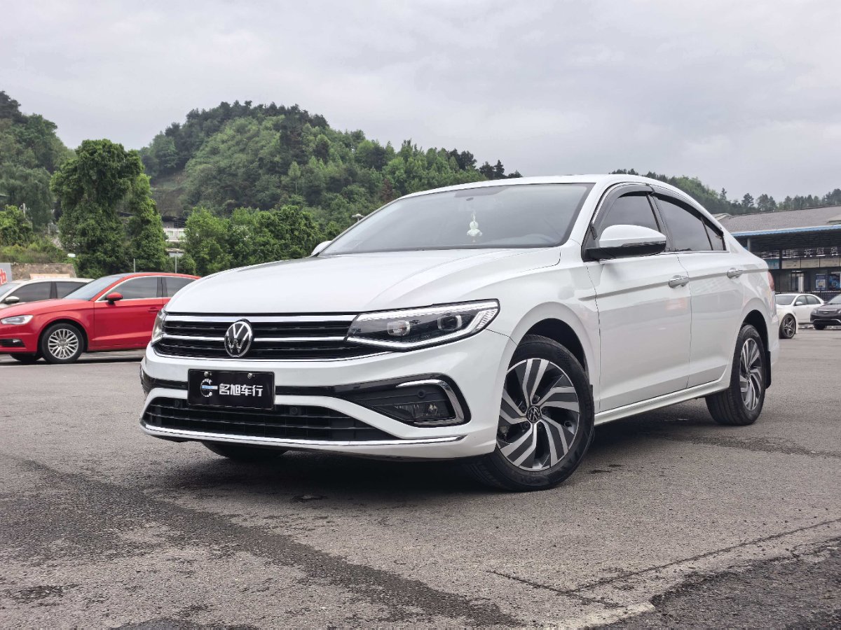 Volkswagen Bora 2023 car image #2