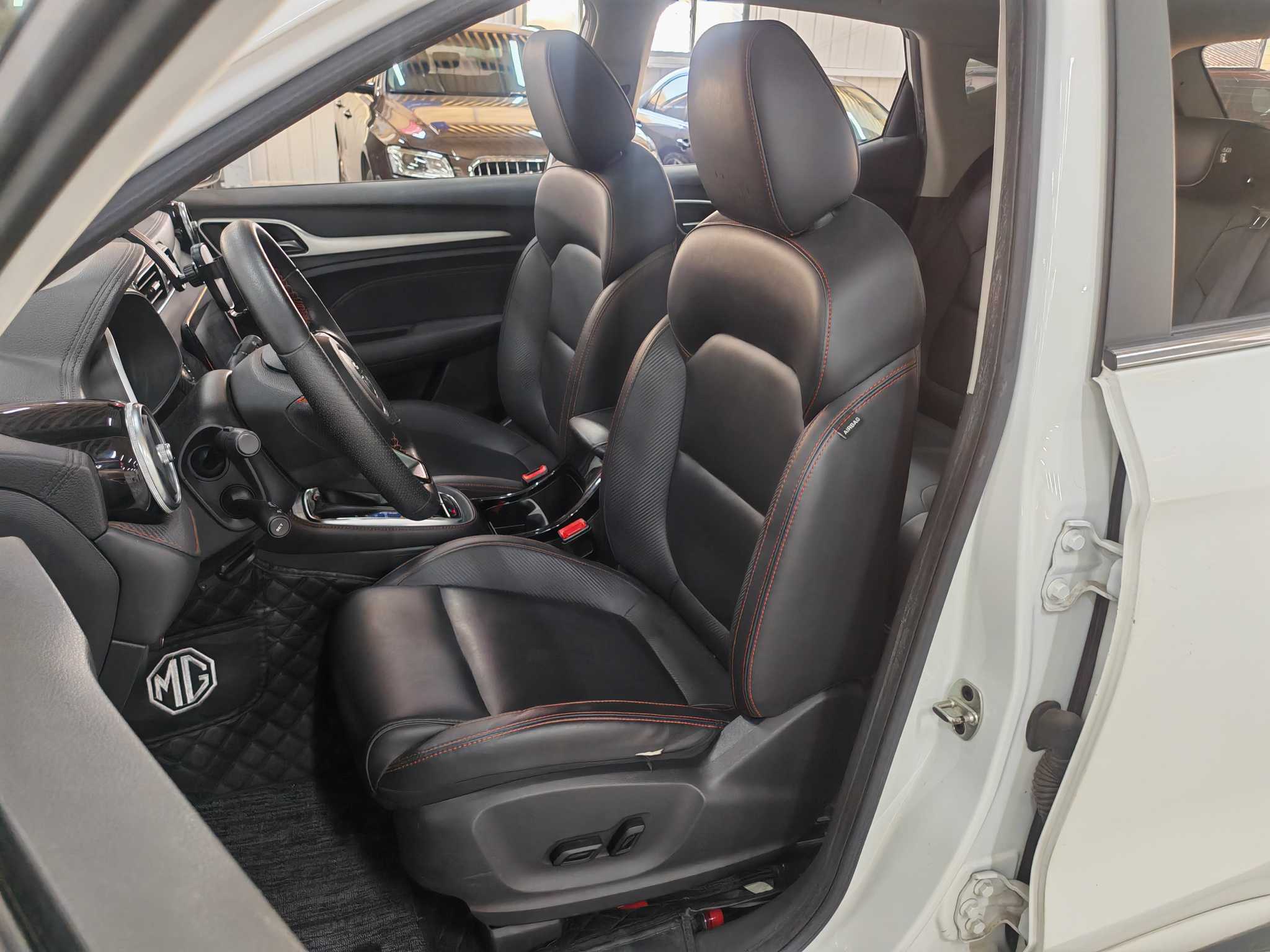 MG ZS 2020 car image #3
