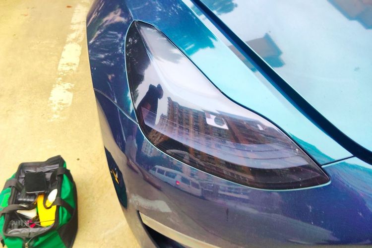 Tesla Model 3 2022 car image #8