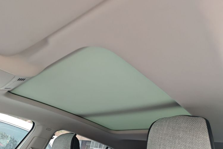 Volkswagen T-Cross 2021 car image #16