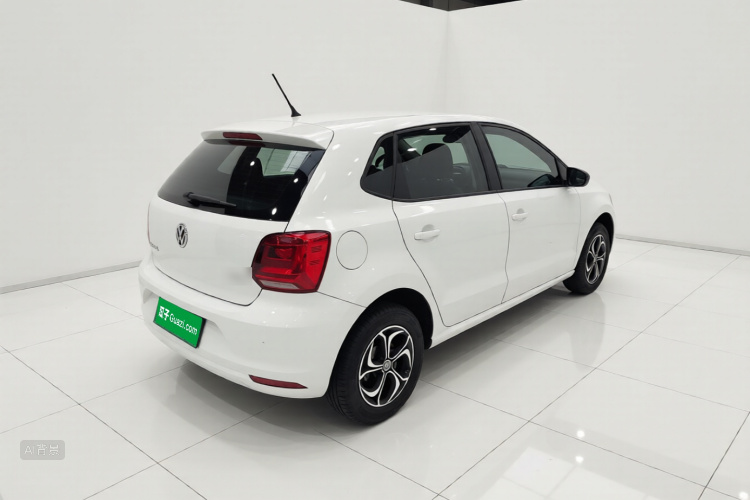 Volkswagen Polo 2016 car image #7