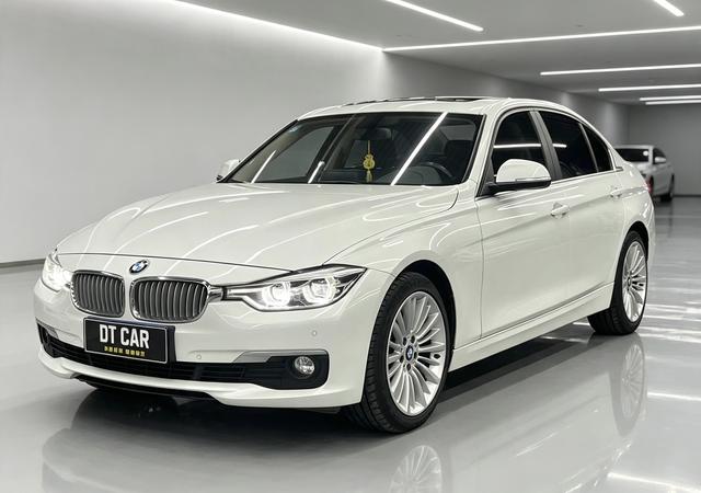 BMW 3 Series 2018 #16 BMW 3 Series 2018 car image #16