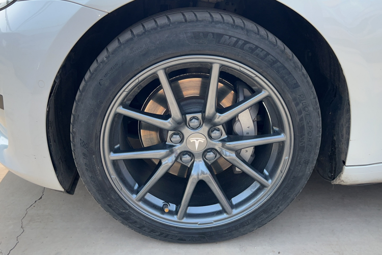 Tesla Model 3 2020 #19 Tesla Model 3 2020 car image #19