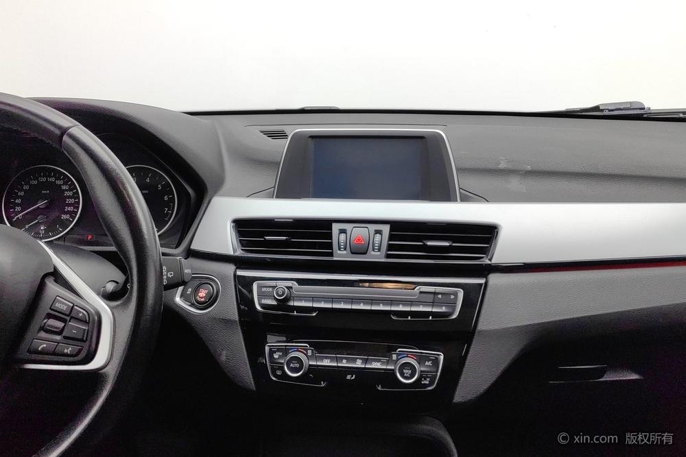 BMW X1 2017 #16 BMW X1 2017 car image #16