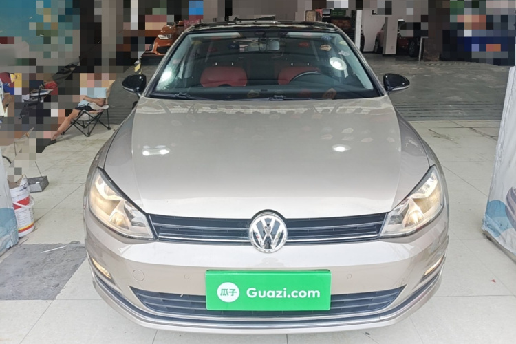 Volkswagen Golf 2017 car image #3
