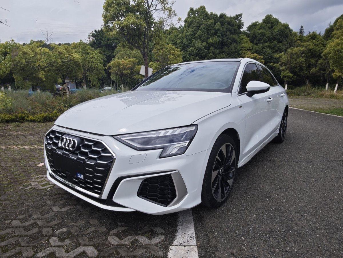 Audi A3 2022 car image 