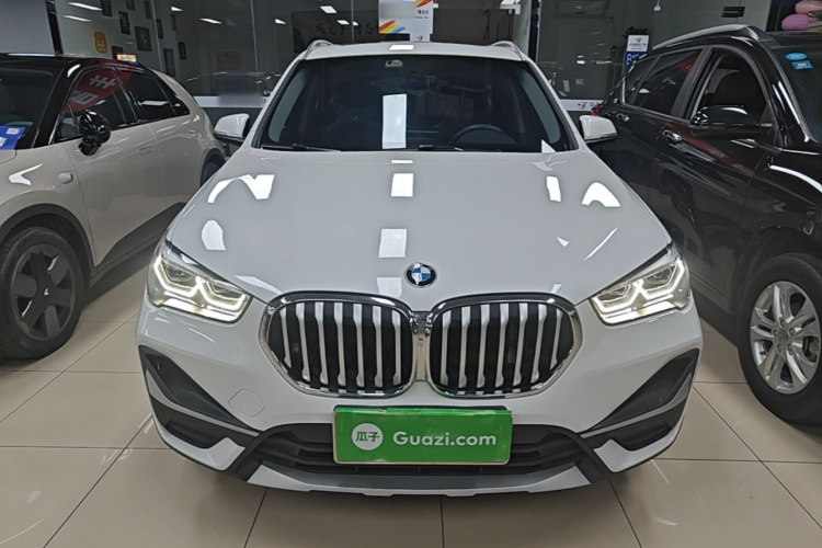 BMW X1 2020 #3 BMW X1 2020 car image #3