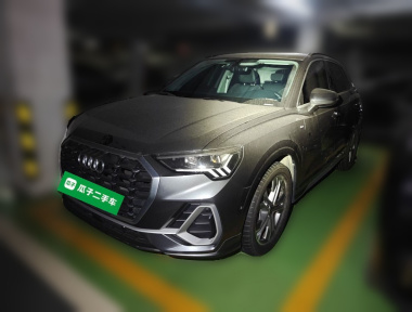 Audi Q3 2022 car image 