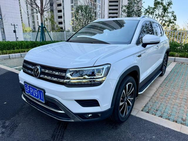 Volkswagen Tharu 2021 car image #10