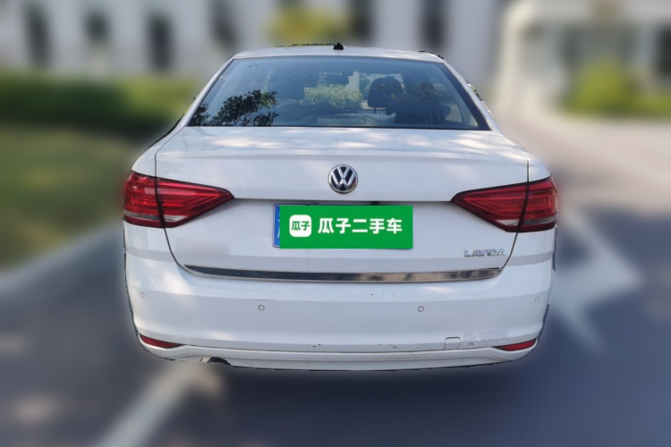 Volkswagen Lavida 2016 car image #6