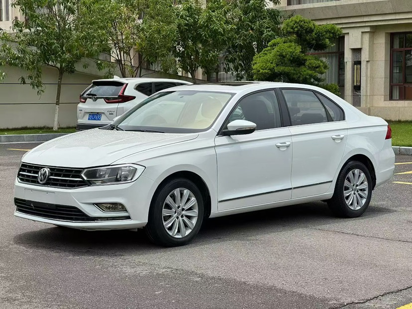 Volkswagen Bora 2017 Volkswagen Bora 2017 car image