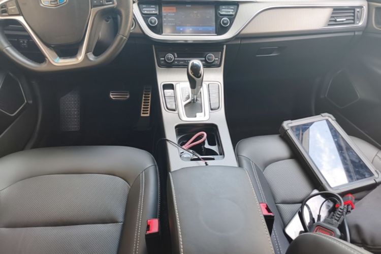 GEELY Emgrand GS 2017 #14 GEELY Emgrand GS 2017 car image #14