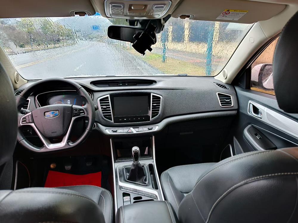 GEELY Vision X6 2019 car image #7