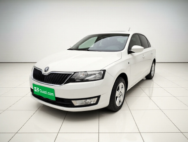 Skoda Rapid 2015 Skoda Rapid 2015 car image