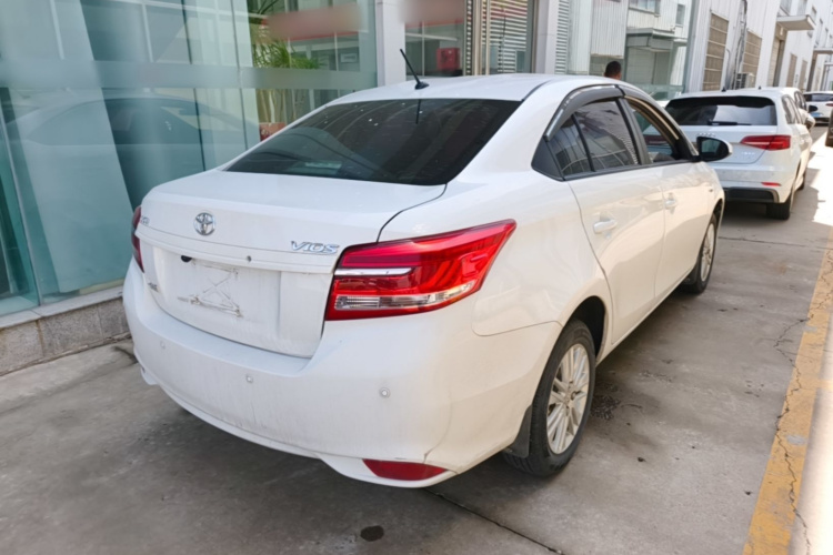 Toyota Vios 2017 #5 Toyota Vios 2017 car image #5