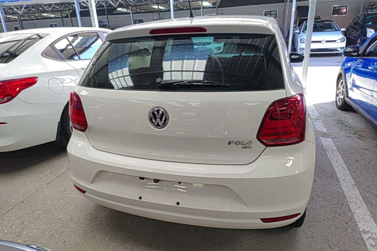 Volkswagen Polo 2018 car image #6