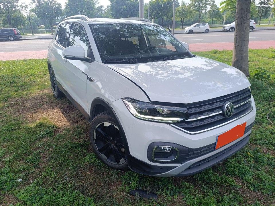 2023 car image #4