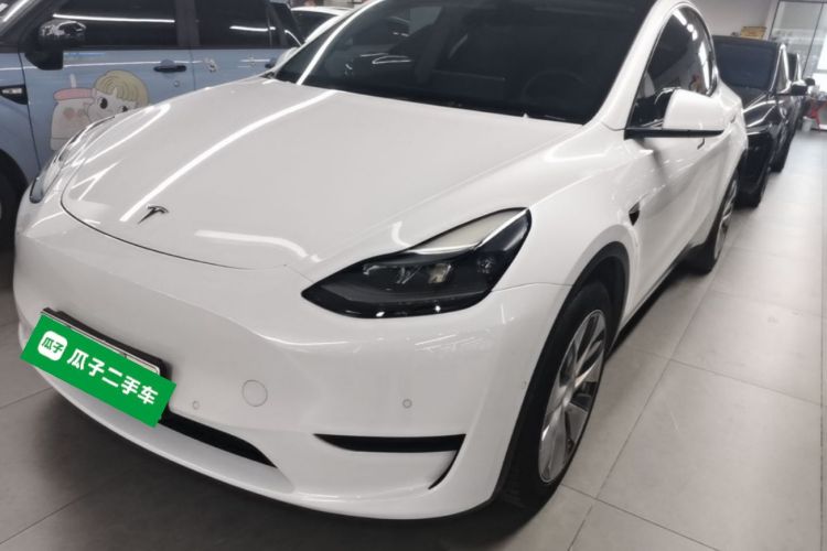 Tesla Model Y 2022 #2 Tesla Model Y 2022 car image #2
