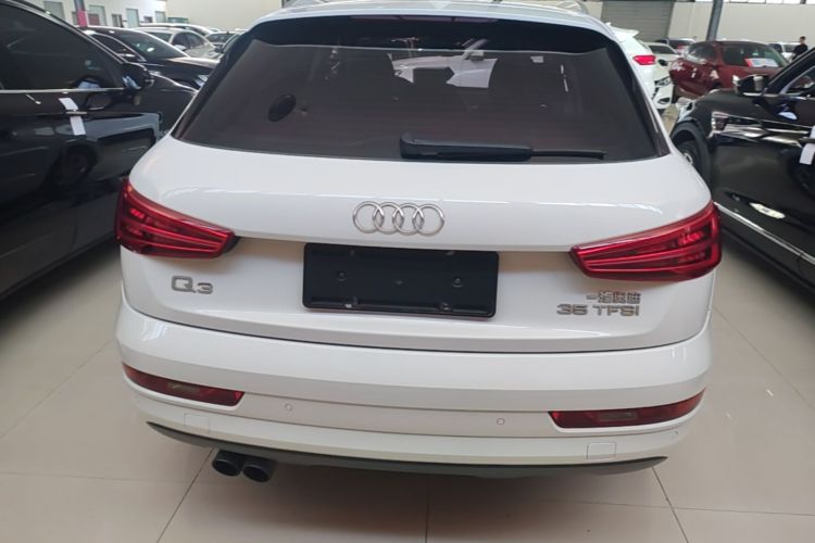 Audi Q3 2018 #6 Audi Q3 2018 car image #6