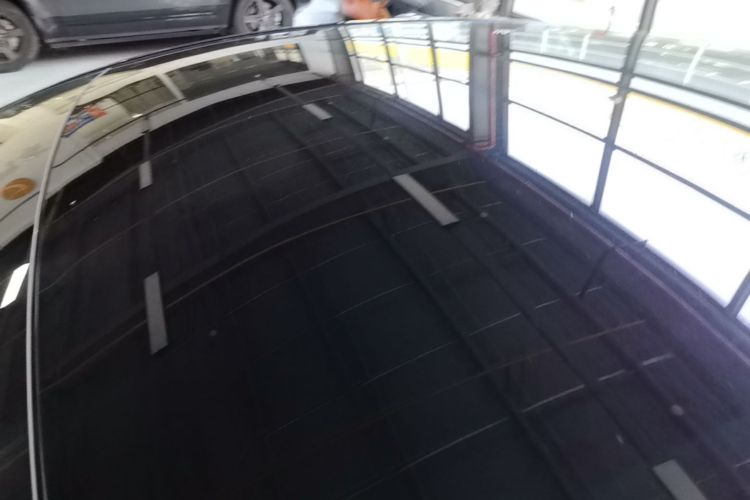 Tesla Model Y 2021 car image #25