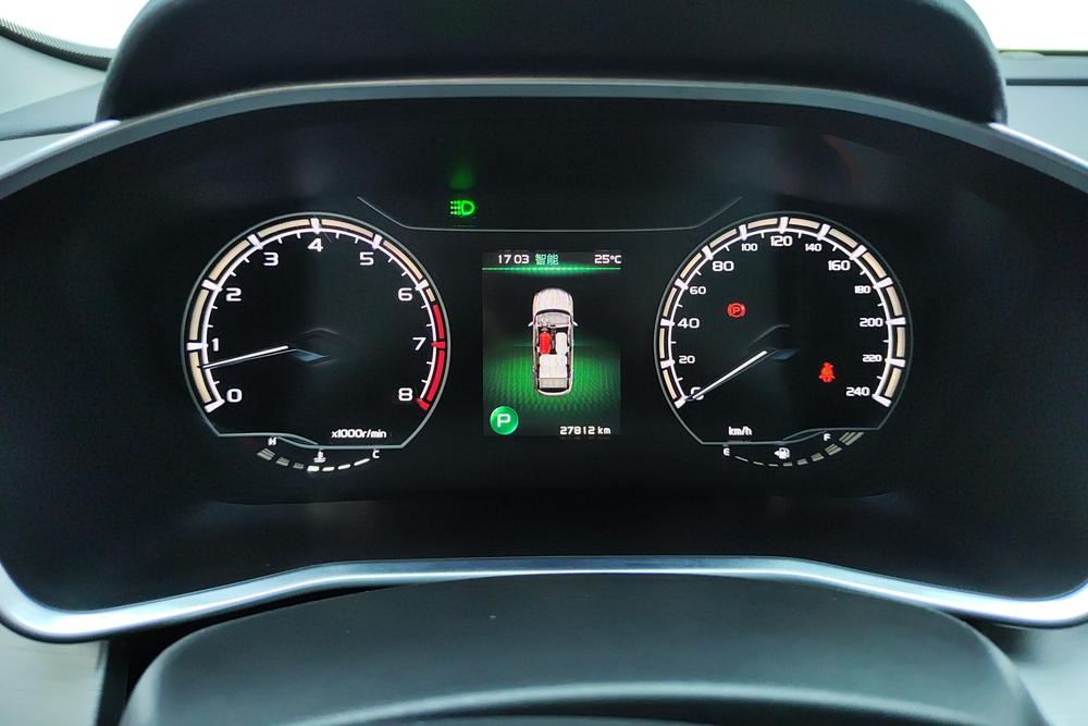 GEELY Coolray 2023 صورة سيارة #14