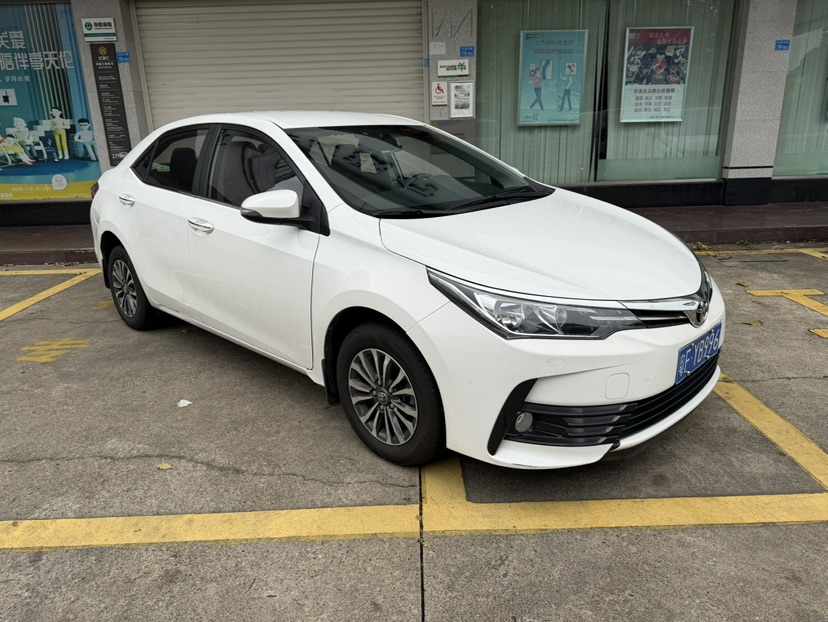 Toyota Corolla 2019 car image #3