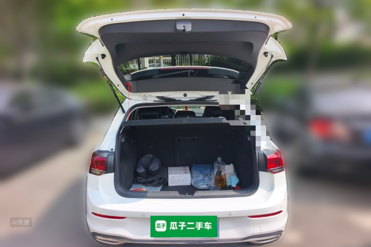 Volkswagen Golf 2024 car image #21