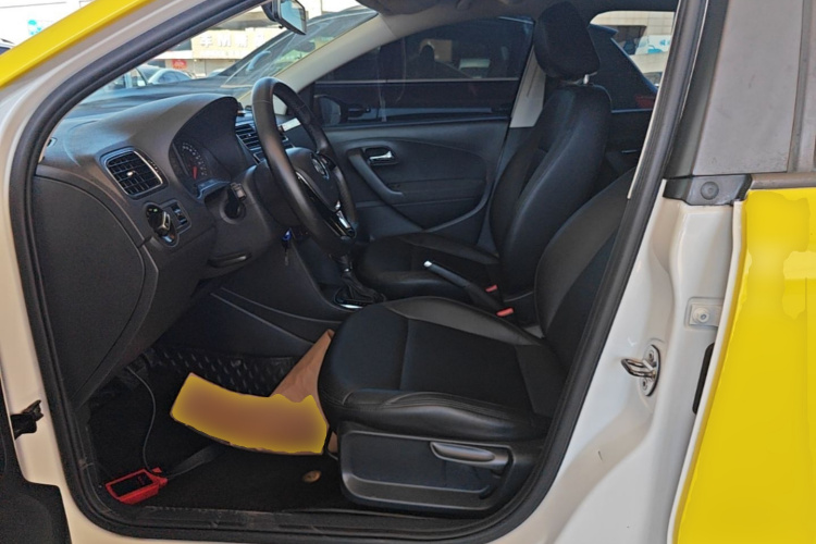 Volkswagen Polo 2017 #15 Volkswagen Polo 2017 car image #15