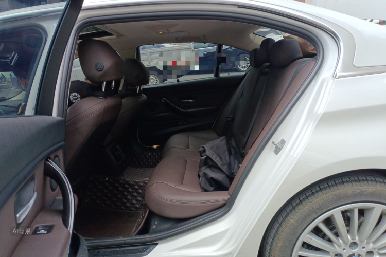 BMW 3 Series 2018 #19 BMW 3 Series 2018 car image #19