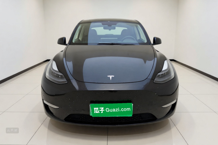 Tesla Model Y 2023 car image #3